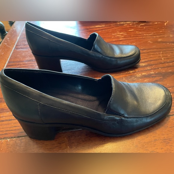 Women’s dress shoes. Croft & Barrow. Black. - Picture 2 of 3